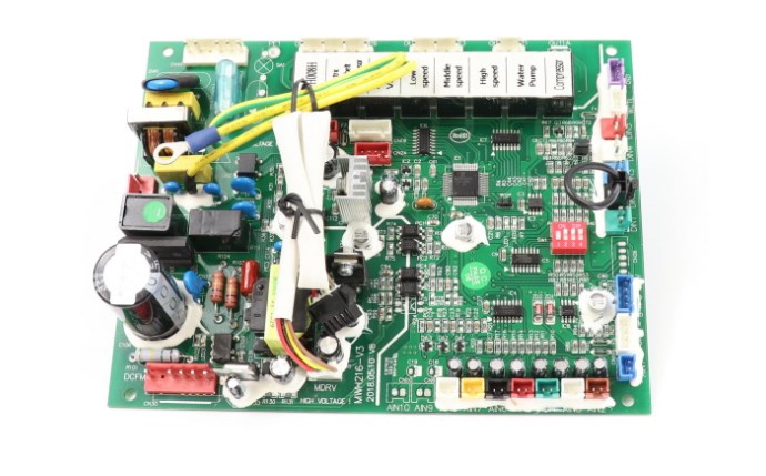 ghd-151-0898_eu-eu.jpg