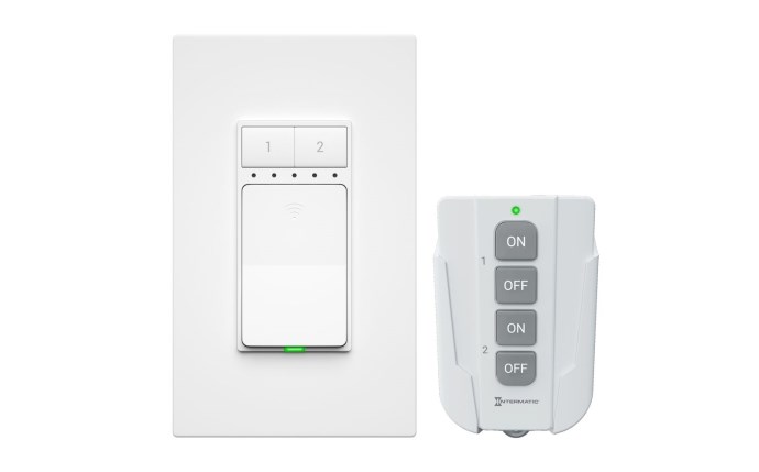 INT-30-1010.jpg