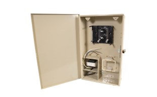 INT-30-1332-1.jpg