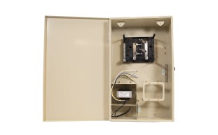 INT-30-1332-2.jpg