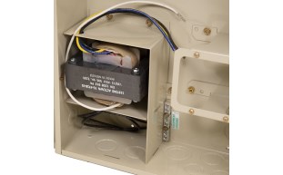 INT-30-1333-3.jpg