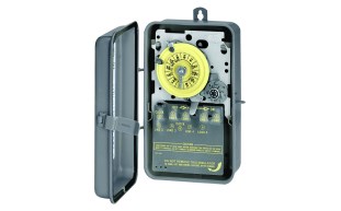 INT-30-973-3.jpg